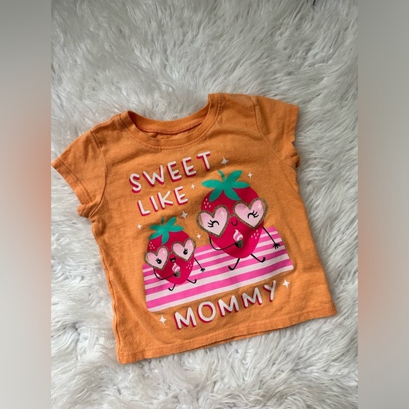 Graphic tee - Picture 1 of 4